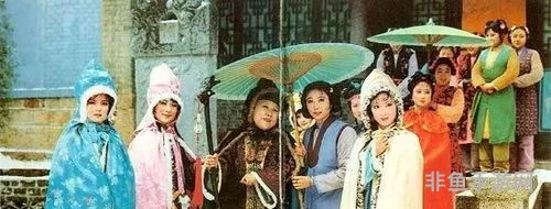 神算子六开彩开奖结果+新闻蓝月亮(黄大仙精选一码王中王)